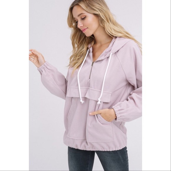 LAST ONE!! Sweatshirt with Kangaroo Pocket - Picture 2 of 7